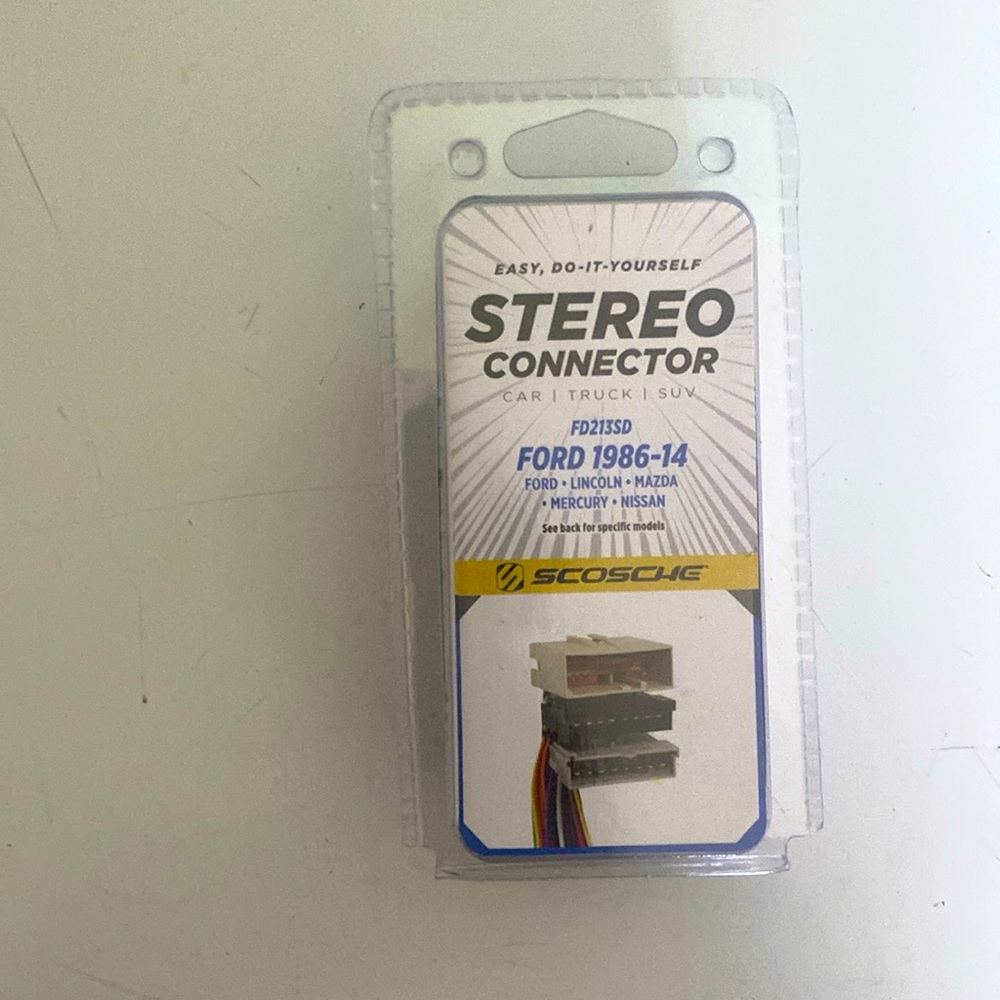Brand new Stereo Connector Ford 1986-14